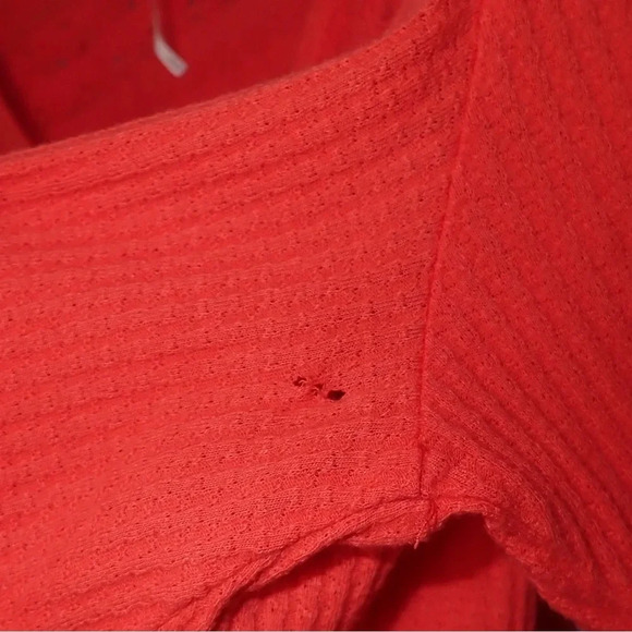 Free People Casual Parisian Night Top / Blouse bell sleeve Size Medium - Picture 3 of 11